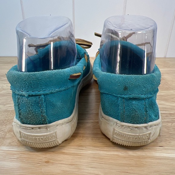 MINNETONKA Blue suede moccasins‎ size 5.5 - Picture 4 of 11